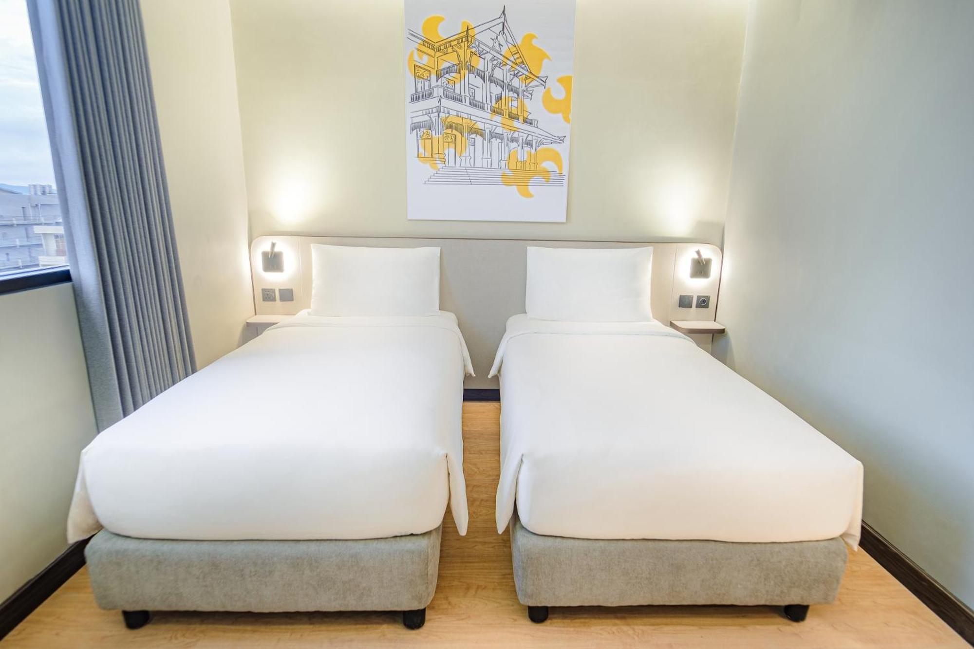 Yello Hotel Samarinda Extérieur photo